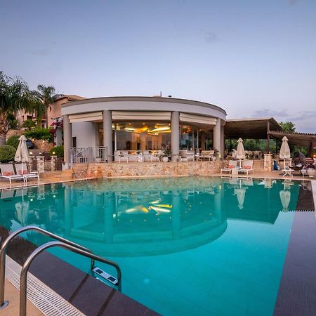 סיבוטה 3Aktes Suites & Studios מראה חיצוני תמונה