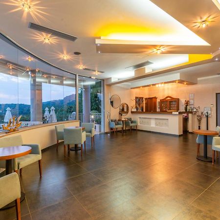 סיבוטה 3Aktes Suites & Studios מראה חיצוני תמונה