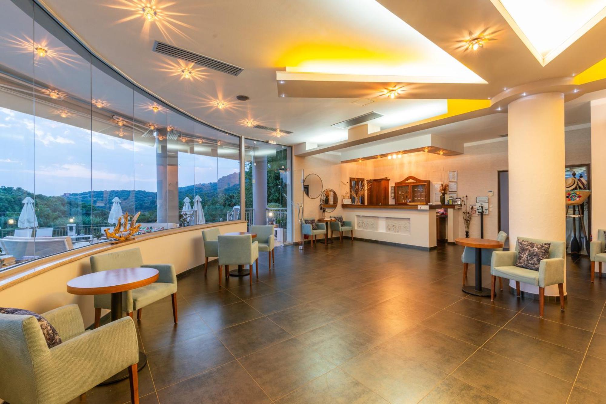 סיבוטה 3Aktes Suites & Studios מראה חיצוני תמונה