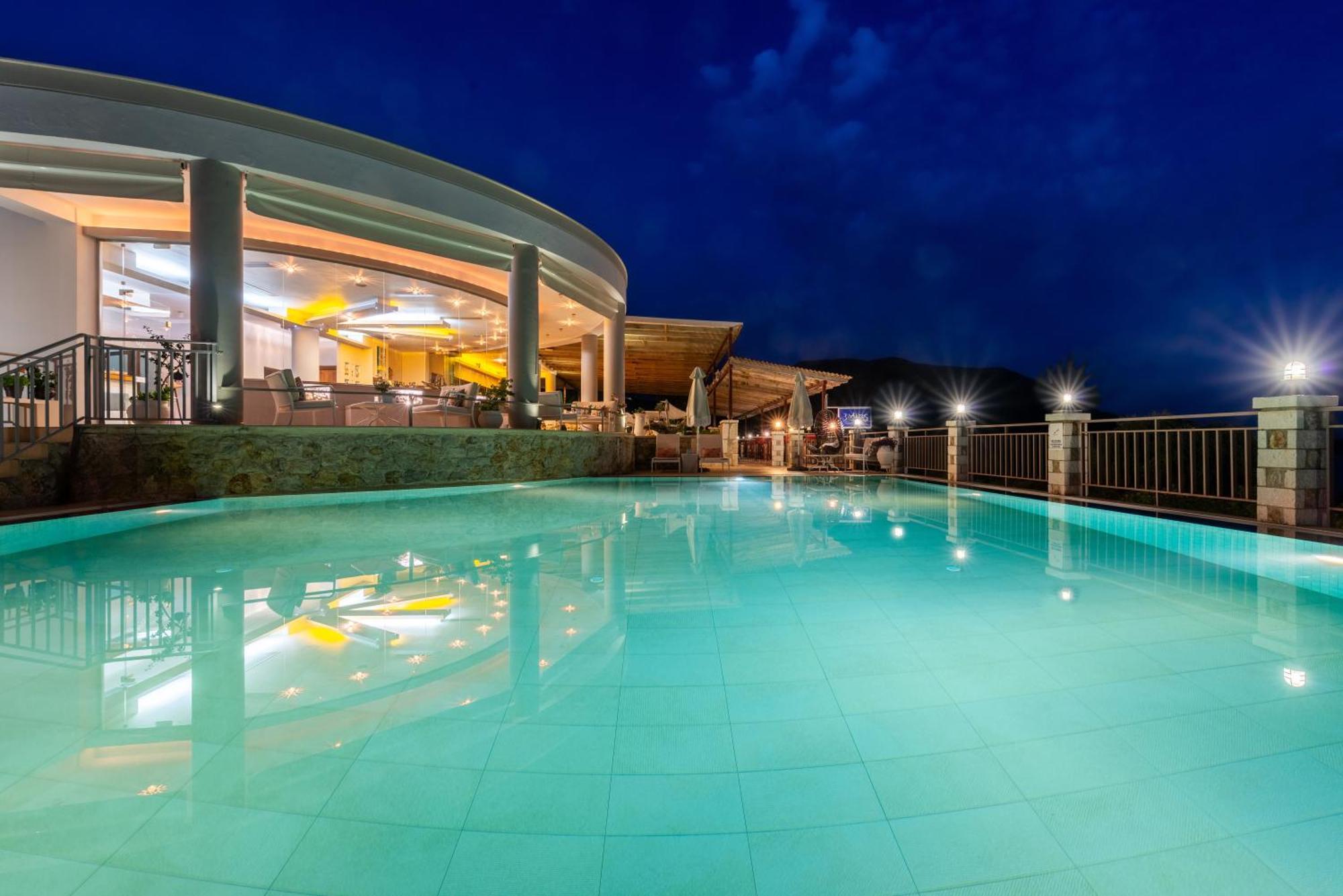 סיבוטה 3Aktes Suites & Studios מראה חיצוני תמונה